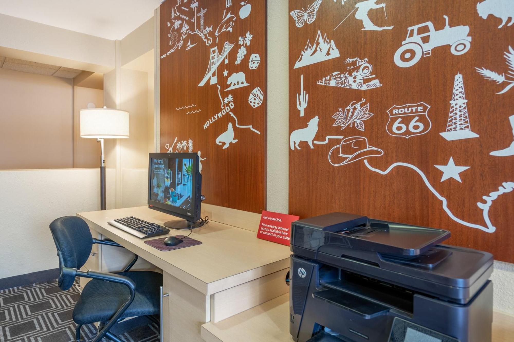 Towneplace Suites Rochester Bagian luar foto
